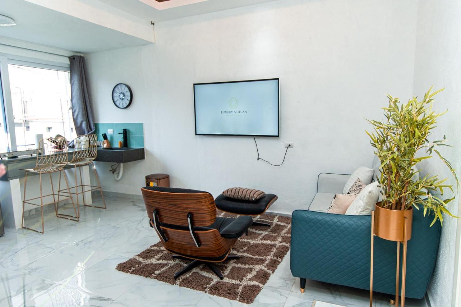 Luxury Atitlan Suites San Pedro La Laguna Exterior photo
