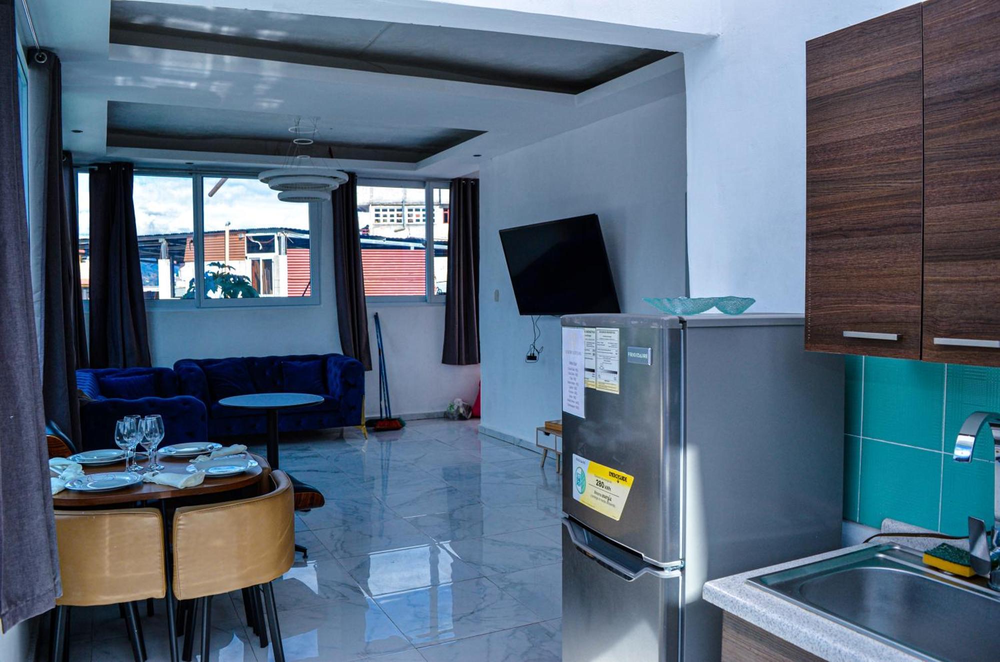 Luxury Atitlan Suites San Pedro La Laguna Exterior photo